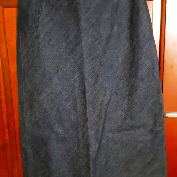 Banana Republic Dark Blue Denim Skirt Size 4 - Picture 1 of 4